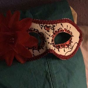 Masquerade 1/2 mask